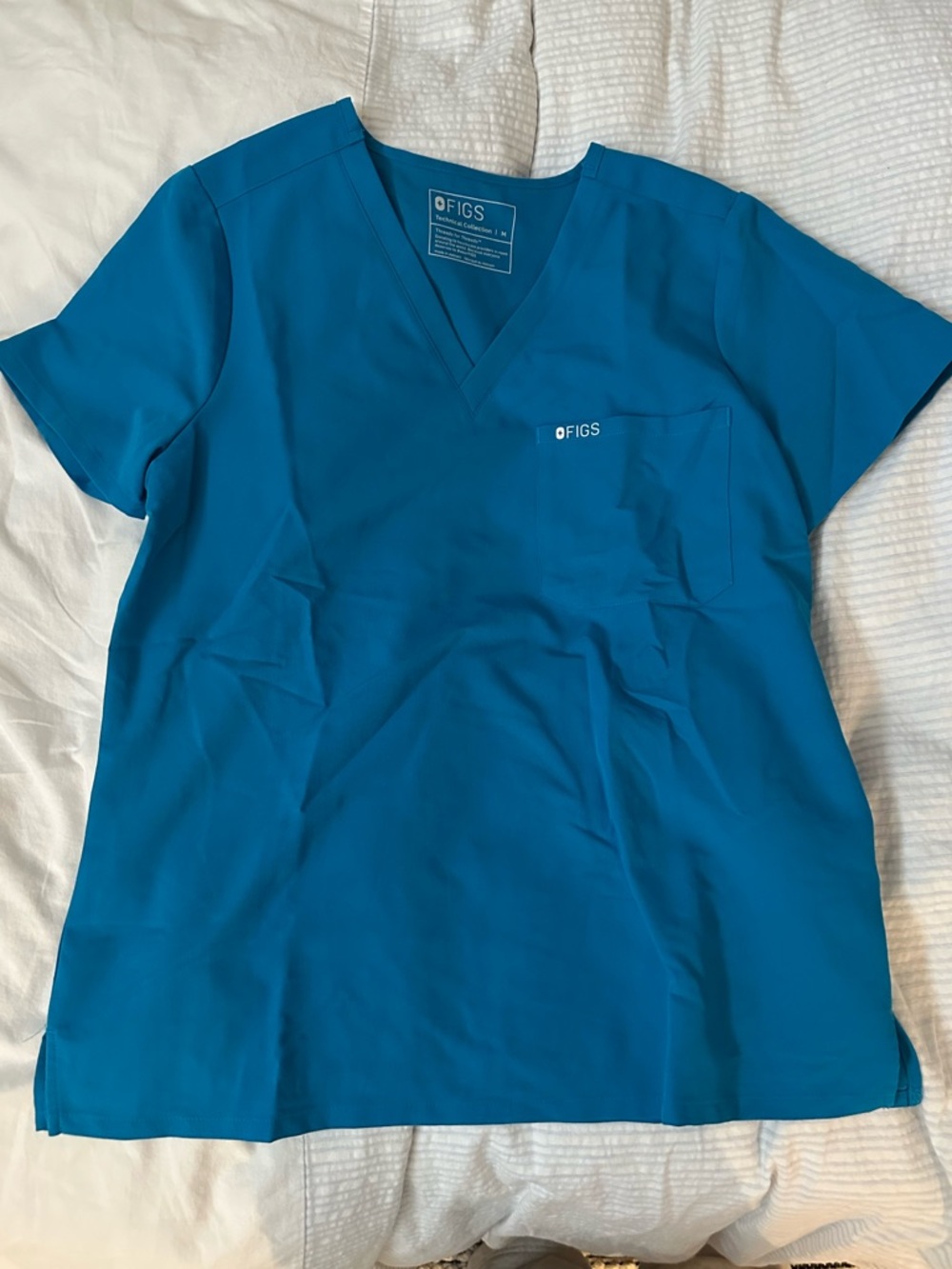 FIGS Women's V-Neck Scrub Top in Teal Blue